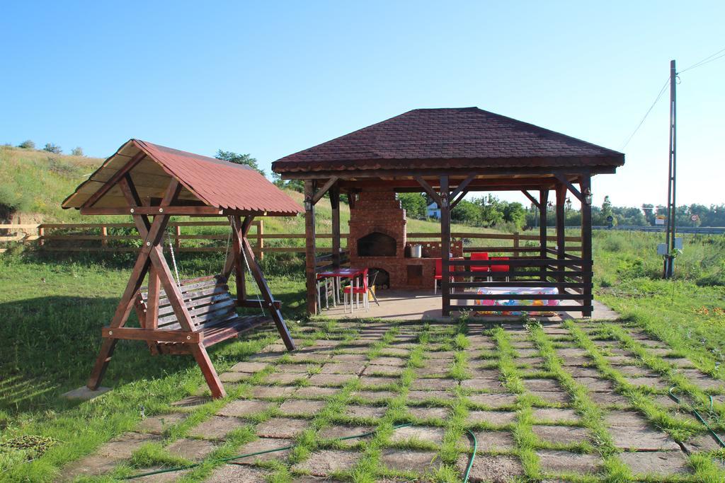 Pensiunea Fery Slobozia-Oancea Экстерьер фото